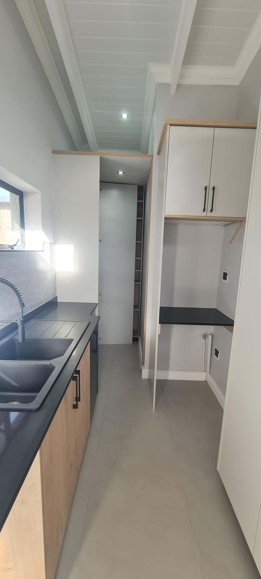 4 Bedroom Property for Sale in Mossel Bay Central Western Cape